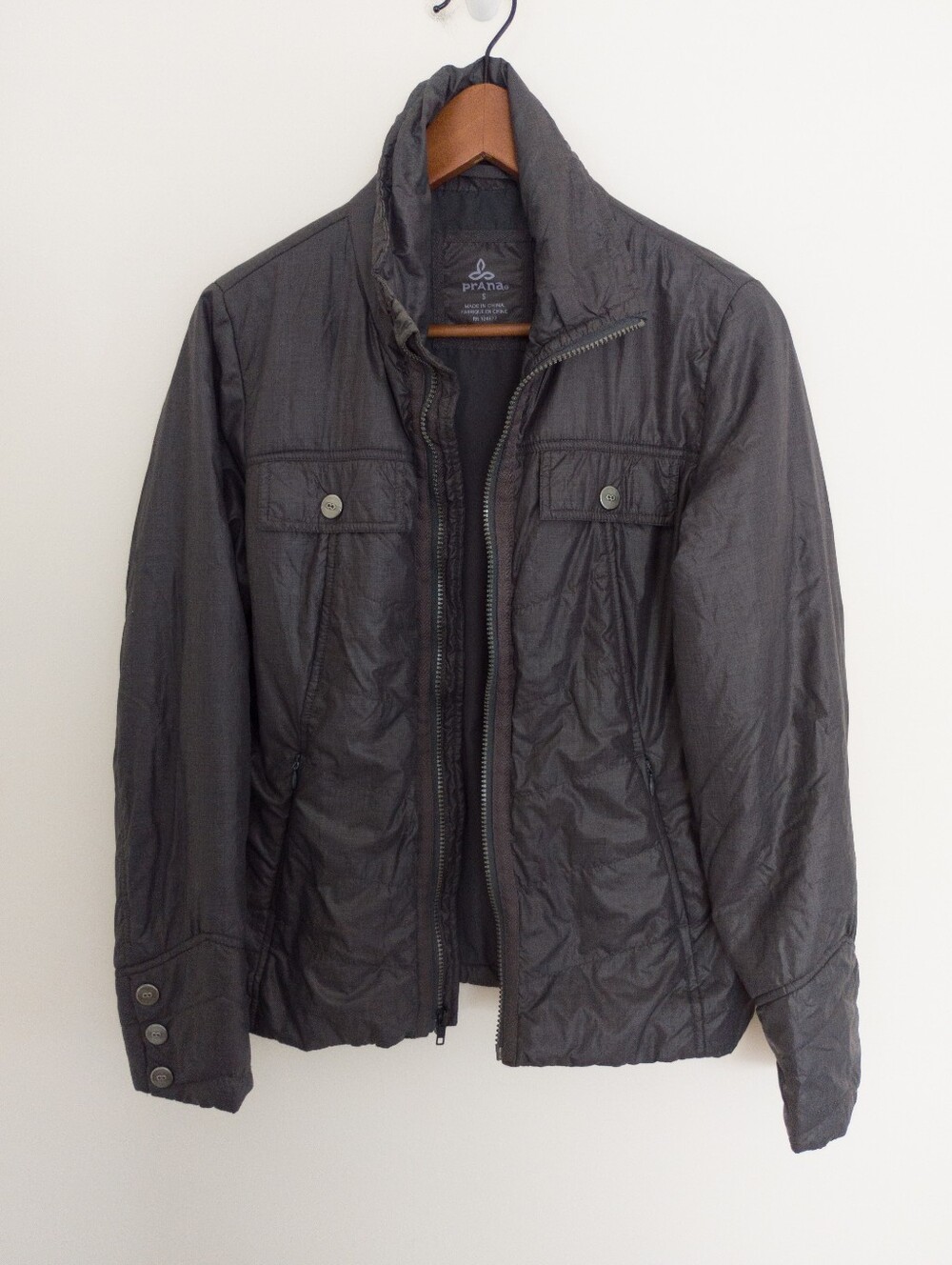 prAna Breathe Quilted Full Zip Nylon Jacket Charcoal Gray Size Small Athleisure